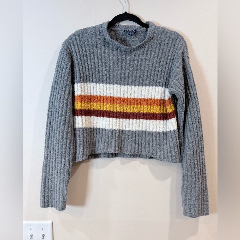 🔥Freshman Gray Striped Women's Sweater Size S EUC🔥